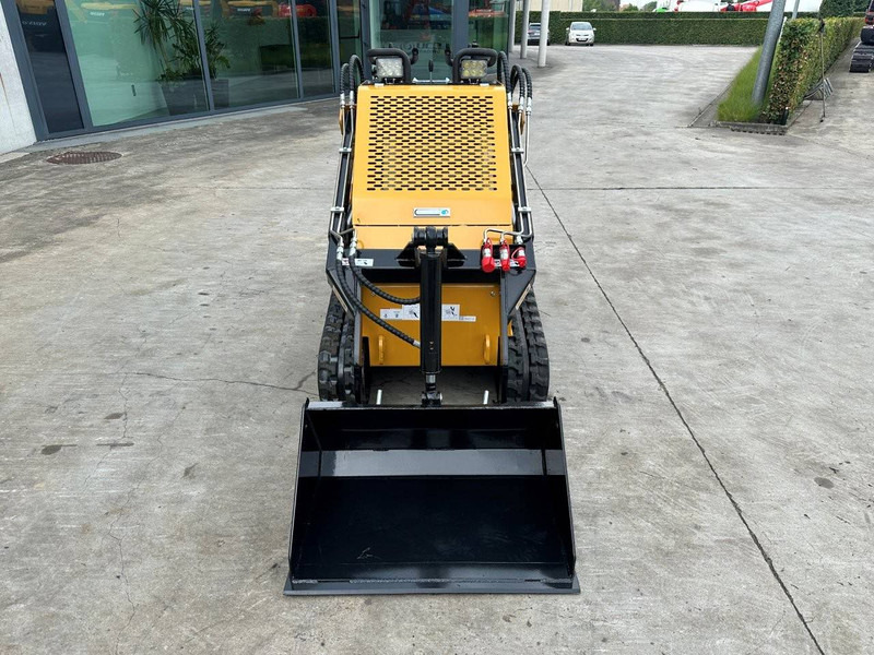 AGT Industrial MX-CRT23 - اللودر المجنزر: صور 2 AGT Industrial MX-CRT23 - اللودر المجنزر: صور 2