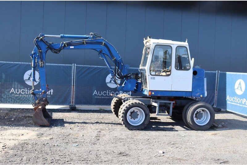 Atlas 1004 - حفارة على عجلات: صور 1 Atlas 1004 - حفارة على عجلات: صور 1