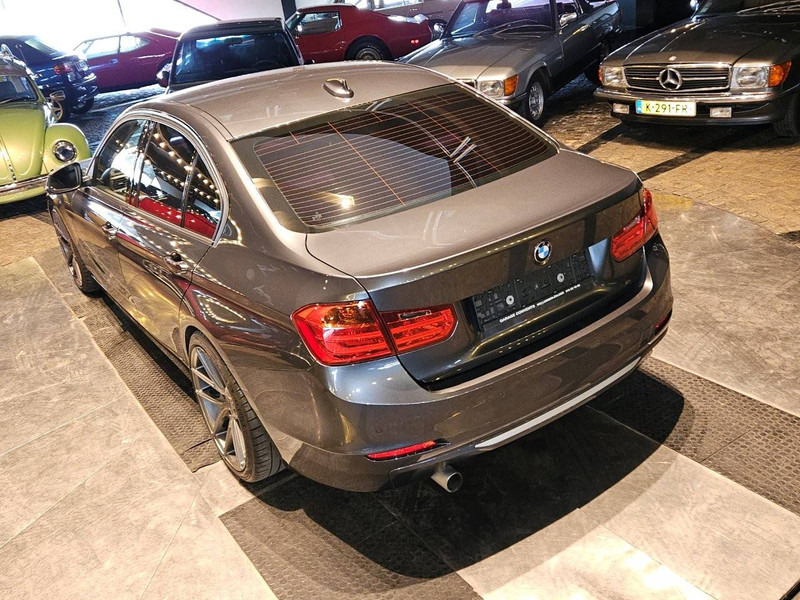 BMW 3-Reeks (F30) _ 320d - سيارة: صور 4 BMW 3-Reeks (F30) _ 320d - سيارة: صور 4