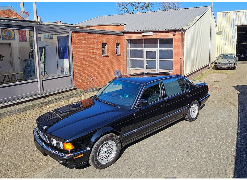 BMW 750IL - سيارة: صور 4 BMW 750IL - سيارة: صور 4