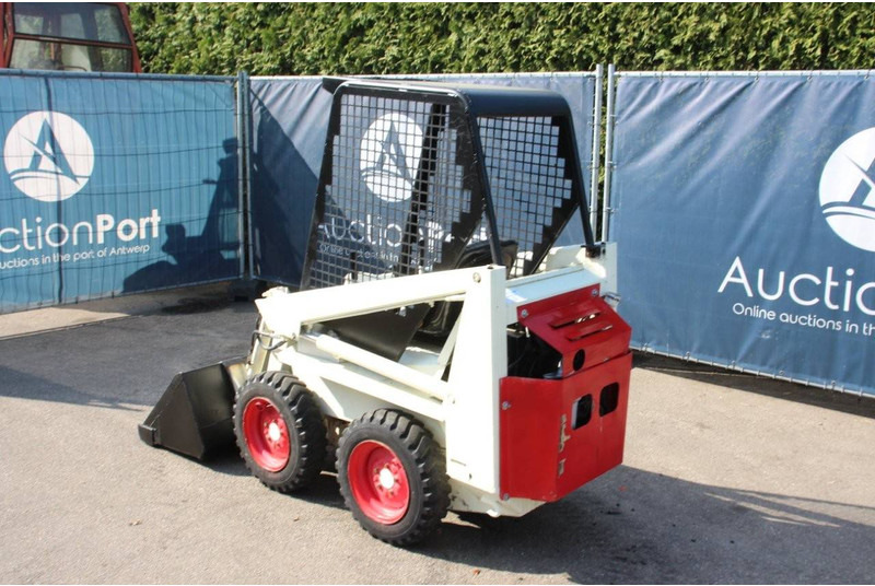 Bobcat 315 - اللودر بعجل: صور 3 Bobcat 315 - اللودر بعجل: صور 3