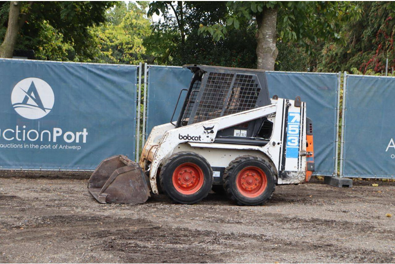 Bobcat 753 - اللودر بعجل: صور 1 Bobcat 753 - اللودر بعجل: صور 1