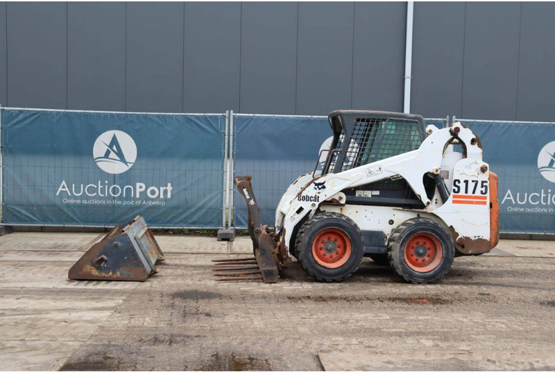 Bobcat S175 - اللودر بعجل: صور 1 Bobcat S175 - اللودر بعجل: صور 1