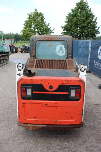 Bobcat S450 - اللودر بعجل: صور 4 Bobcat S450 - اللودر بعجل: صور 4
