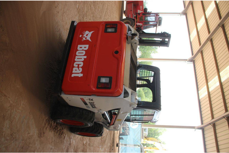 Bobcat S550 - اللودر بعجل: صور 5 Bobcat S550 - اللودر بعجل: صور 5