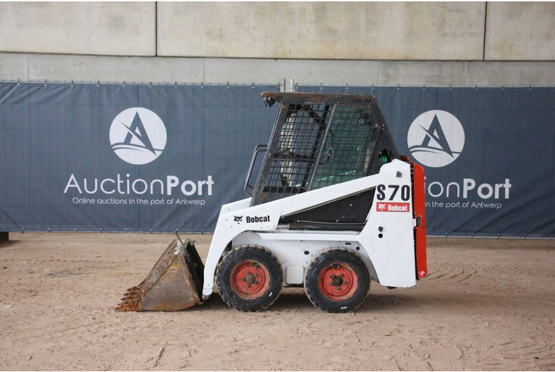 Bobcat S70 - اللودر بعجل: صور 2 Bobcat S70 - اللودر بعجل: صور 2