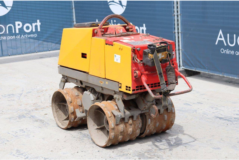 Bomag BMP 851 - مدحلة: صور 4 Bomag BMP 851 - مدحلة: صور 4