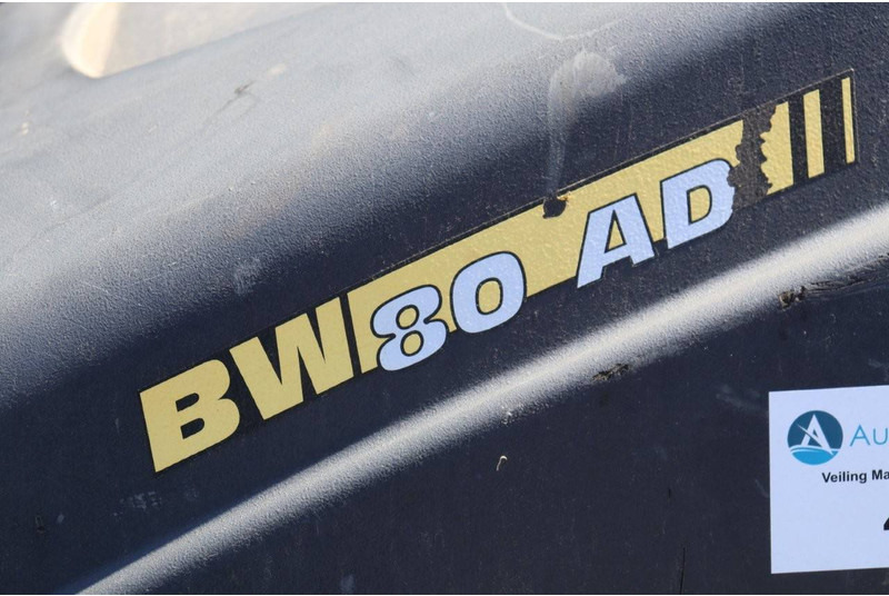 مدحلة Bomag BW 80 AD-5: صور 13