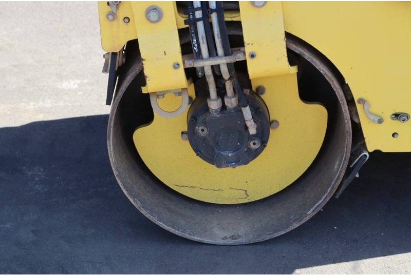 مدحلة Bomag BW 80 AD-5: صور 14