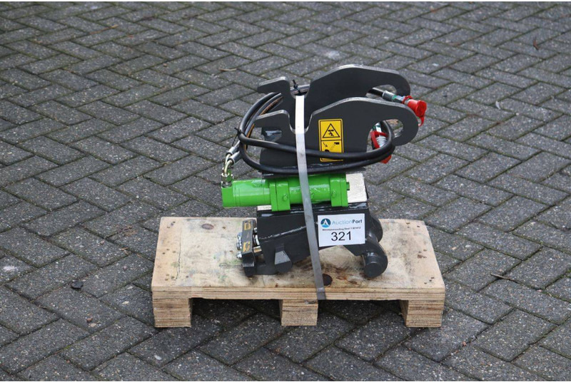 Cangini CW05 - وصلة الربط للمعدات المعلقة: صور 2 Cangini CW05 - وصلة الربط للمعدات المعلقة: صور 2