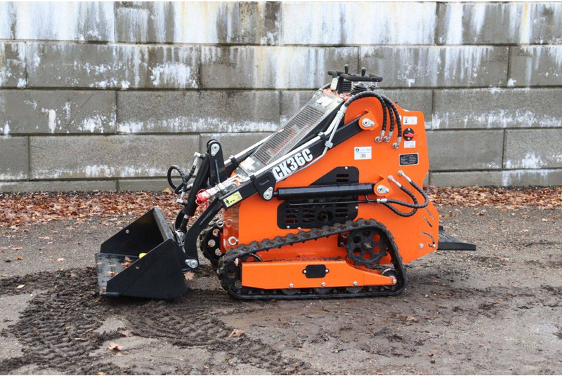 Captok 36C - اللودر المجنزر: صور 1 Captok 36C - اللودر المجنزر: صور 1