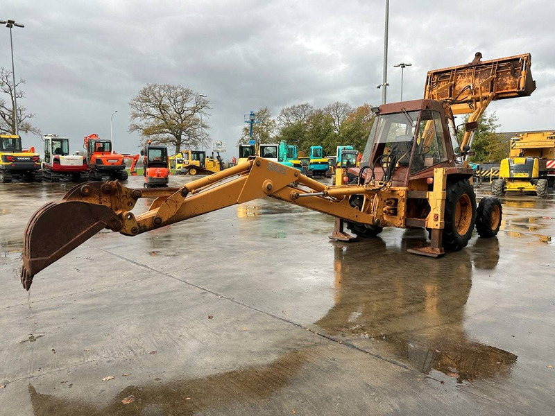 حفار متعدد الاستخدام Case 580G: صور 14