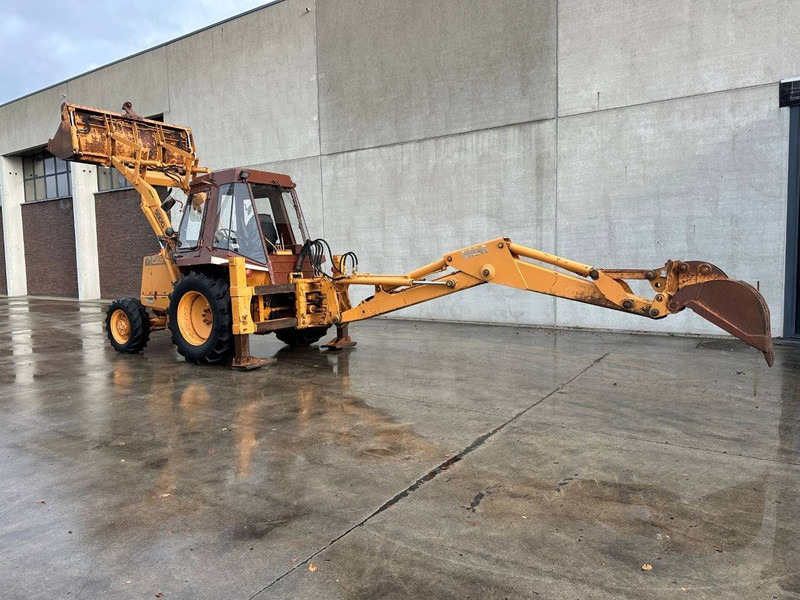 حفار متعدد الاستخدام Case 580G: صور 15