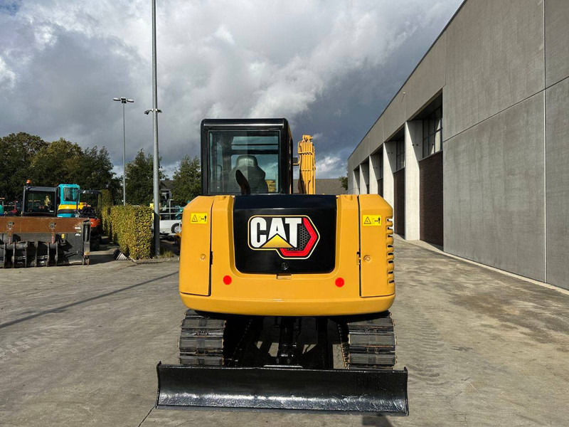 Caterpillar 305.5E2 - حفارات زحافة: صور 5 Caterpillar 305.5E2 - حفارات زحافة: صور 5