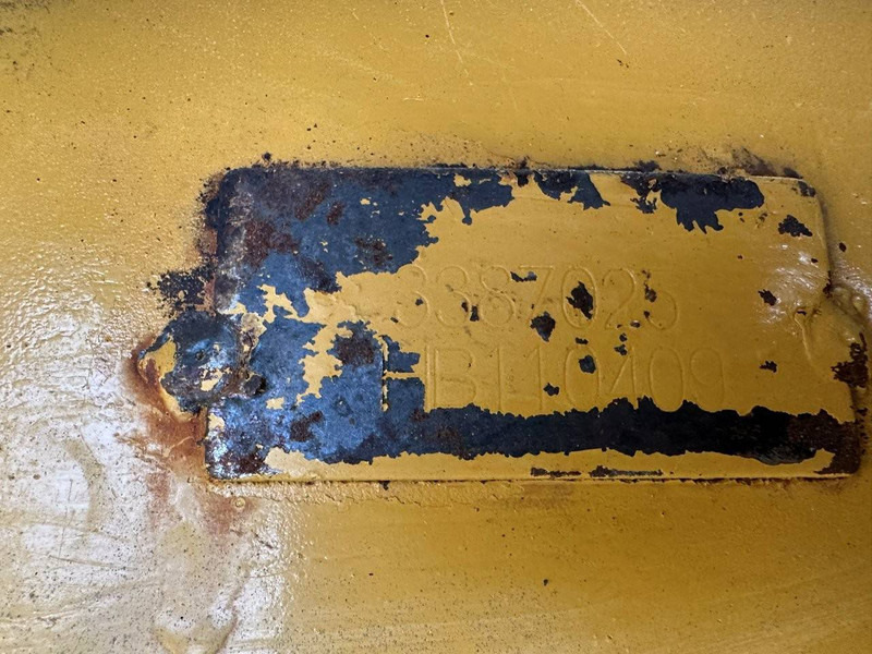 حفارات زحافة Caterpillar 306: صور 17 حفارات زحافة Caterpillar 306: صور 17