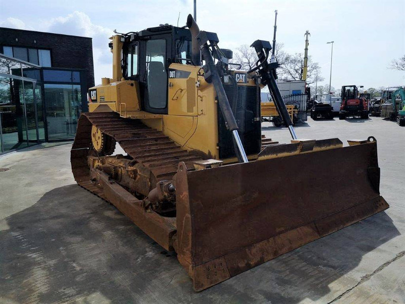 Caterpillar D6T LGP - بلدوزر: صور 4 Caterpillar D6T LGP - بلدوزر: صور 4
