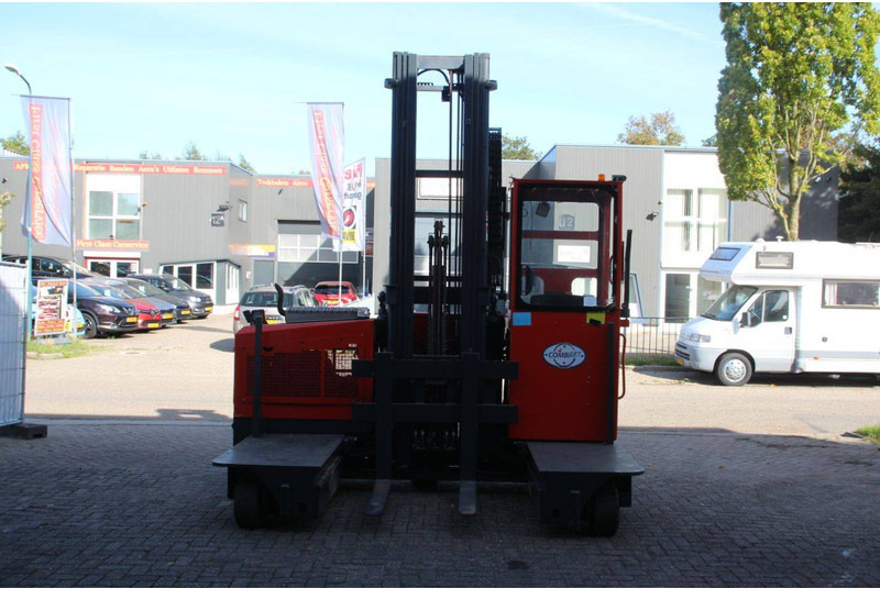Combilift C3000GTS - محمل الجانب: صور 2 Combilift C3000GTS - محمل الجانب: صور 2