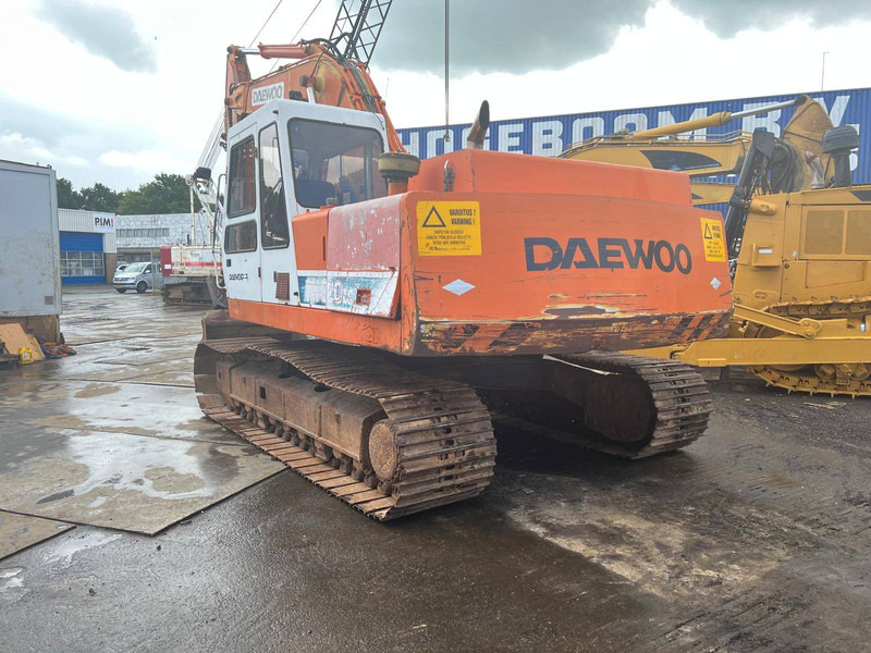 Daewoo 220LC - حفارات زحافة: صور 3 Daewoo 220LC - حفارات زحافة: صور 3