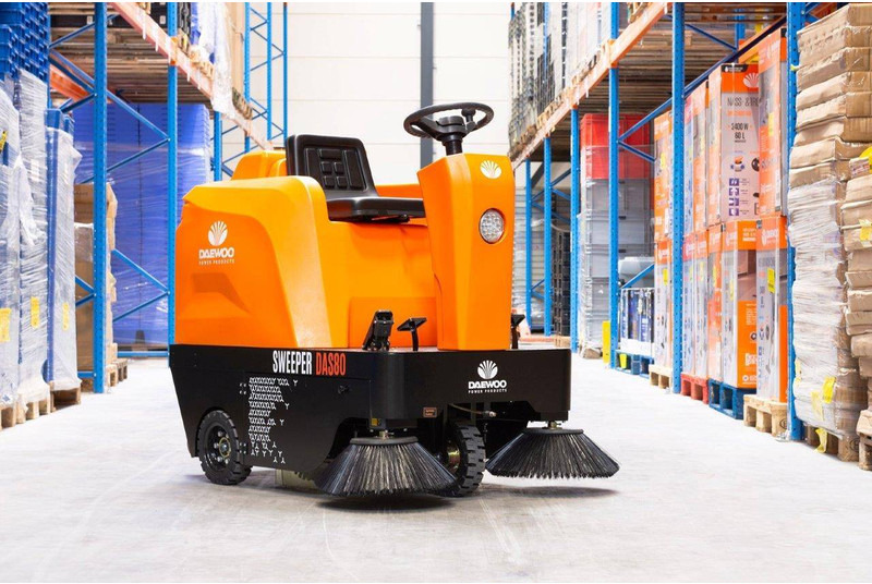 Daewoo DAS80 Zit - سياره كنس شوارع: صور 2 Daewoo DAS80 Zit - سياره كنس شوارع: صور 2