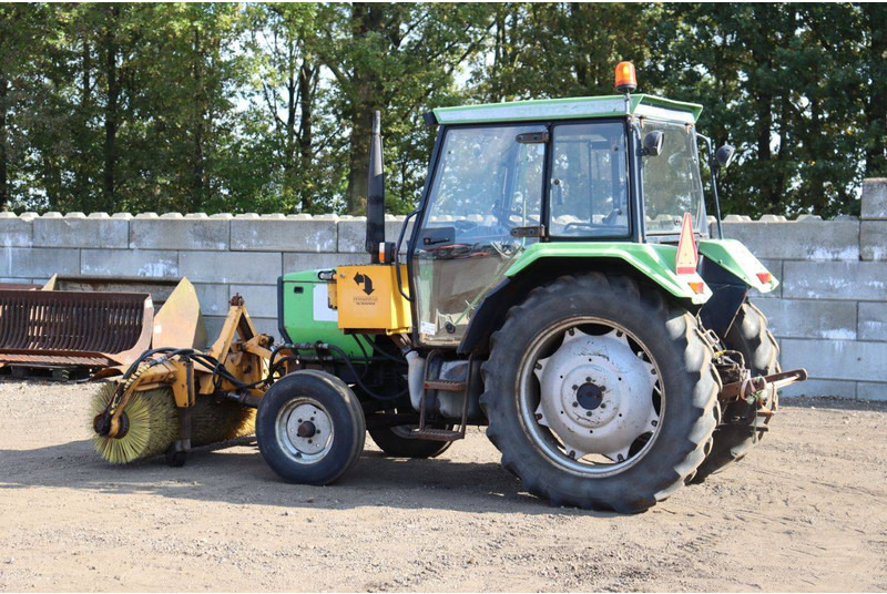 Deutz Fahr D1066/4-S - جرار: صور 3 Deutz Fahr D1066/4-S - جرار: صور 3