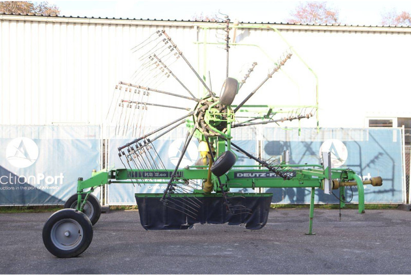 Deutz Fahr KS 2.60 - لمّامَة القش: صور 1 Deutz Fahr KS 2.60 - لمّامَة القش: صور 1