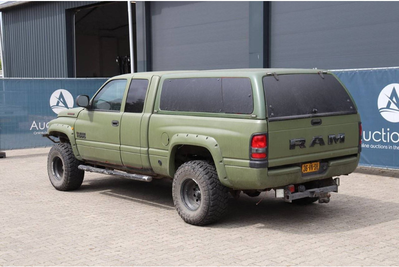 Dodge Ram 1500 - سيارة: صور 4 Dodge Ram 1500 - سيارة: صور 4
