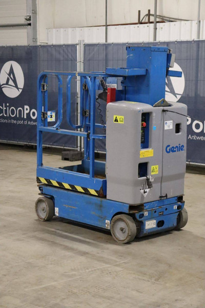 Genie GRC-12 - الرأسي رفع الصاري: صور 4 Genie GRC-12 - الرأسي رفع الصاري: صور 4