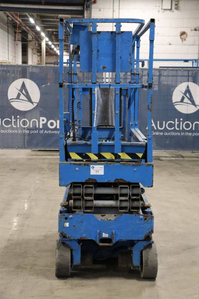 Genie GS-1532 - رافعات مقصية: صور 5 Genie GS-1532 - رافعات مقصية: صور 5