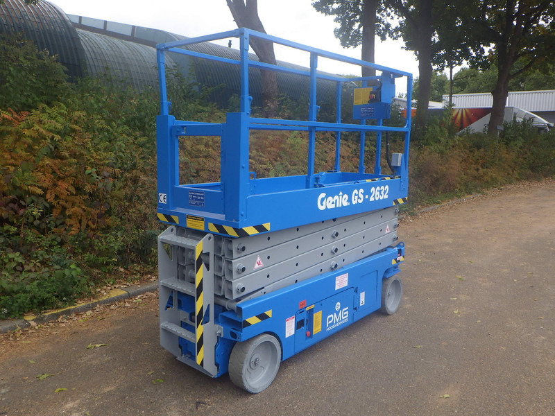 Genie GS-2632 - رافعات مقصية: صور 3 Genie GS-2632 - رافعات مقصية: صور 3