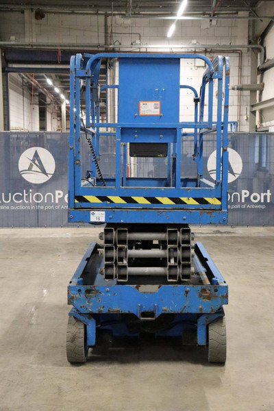 Genie GS-2646 - رافعات مقصية: صور 5 Genie GS-2646 - رافعات مقصية: صور 5