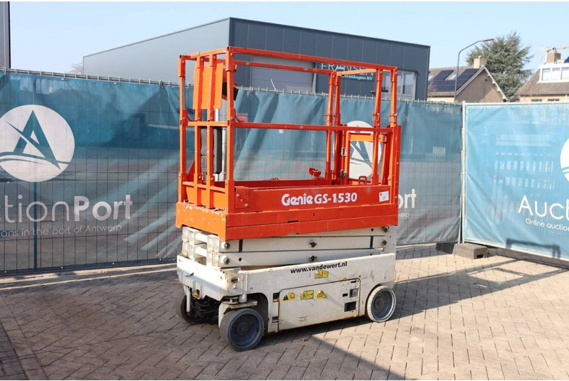 رافعات مقصية Genie GS1532: صور 8