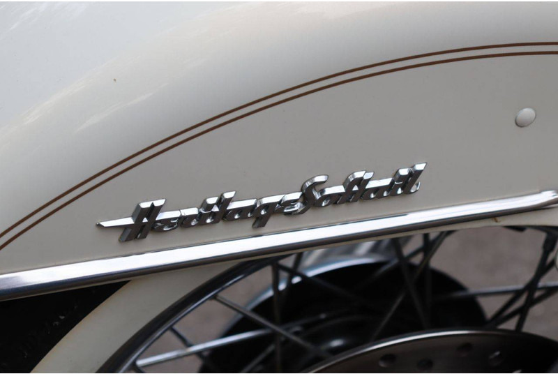 دراجة بخارية Harley-Davidson Heritage Softail: صور 14