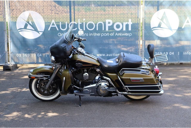 Harley-Davidson Ultra Classic - دراجة بخارية: صور 2 Harley-Davidson Ultra Classic - دراجة بخارية: صور 2