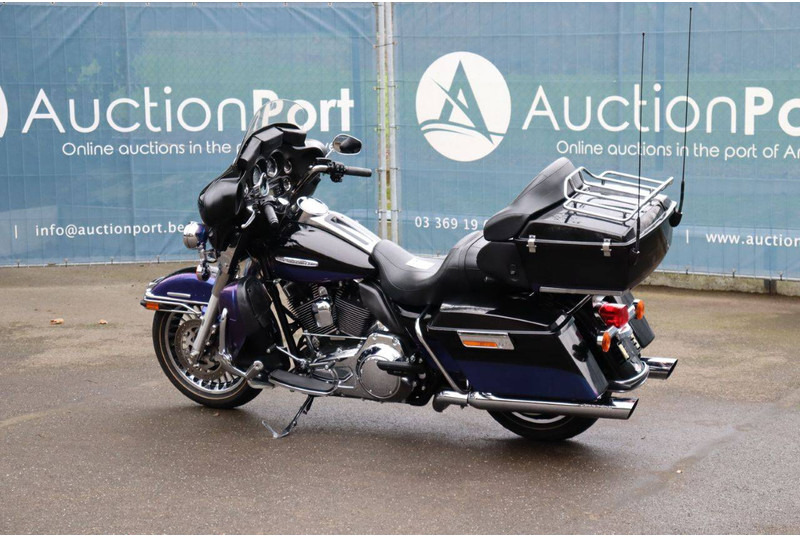 Harley-Davidson Ultra Classic - دراجة بخارية: صور 3 Harley-Davidson Ultra Classic - دراجة بخارية: صور 3