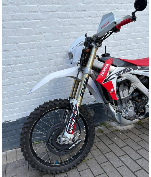 Honda CRF 500 R - دراجة بخارية: صور 5 Honda CRF 500 R - دراجة بخارية: صور 5