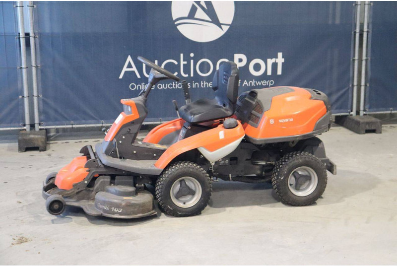 Husqvarna R216TAWD - جزازة المروج: صور 1 Husqvarna R216TAWD - جزازة المروج: صور 1
