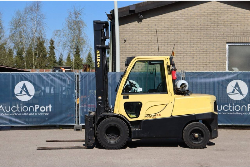 Hyster H5.5FT - رافعة شوكية تعمل بالغاز: صور 2 Hyster H5.5FT - رافعة شوكية تعمل بالغاز: صور 2
