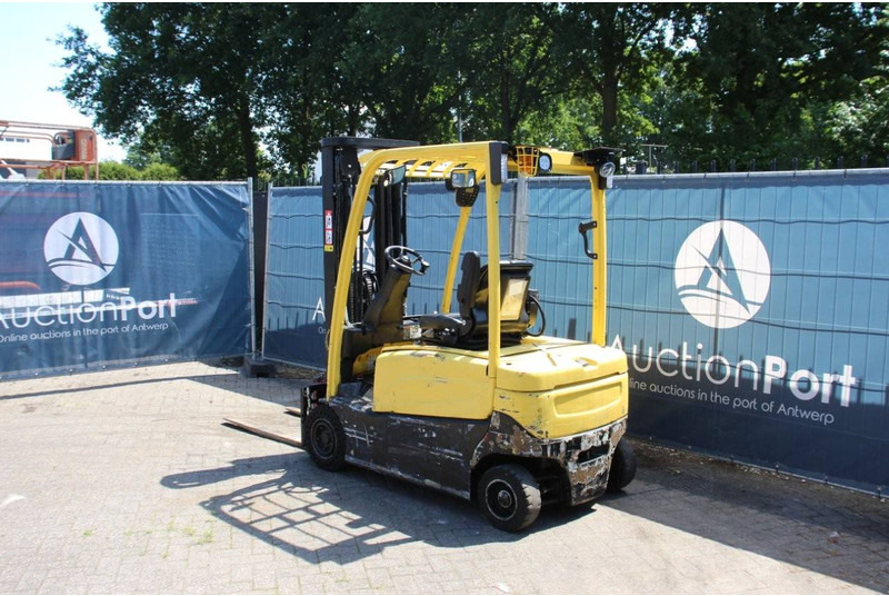 Hyster J1.6XN LUB - رافعة شوكية كهربائية: صور 3 Hyster J1.6XN LUB - رافعة شوكية كهربائية: صور 3