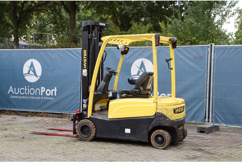 Hyster J2.0XN LWB - رافعة شوكية كهربائية: صور 3 Hyster J2.0XN LWB - رافعة شوكية كهربائية: صور 3