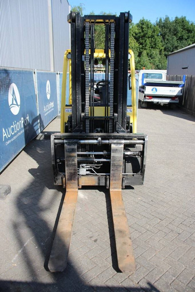 رافعة شوكية تعمل بالغاز Hyster S7.0FT: صور 7