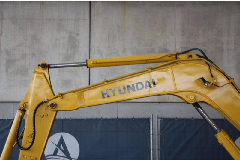 حفارات زحافة Hyundai R60-7: صور 11