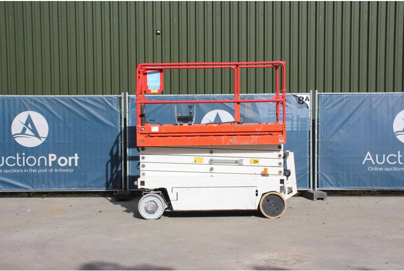 Iteco IT10090 - رافعات مقصية: صور 2 Iteco IT10090 - رافعات مقصية: صور 2