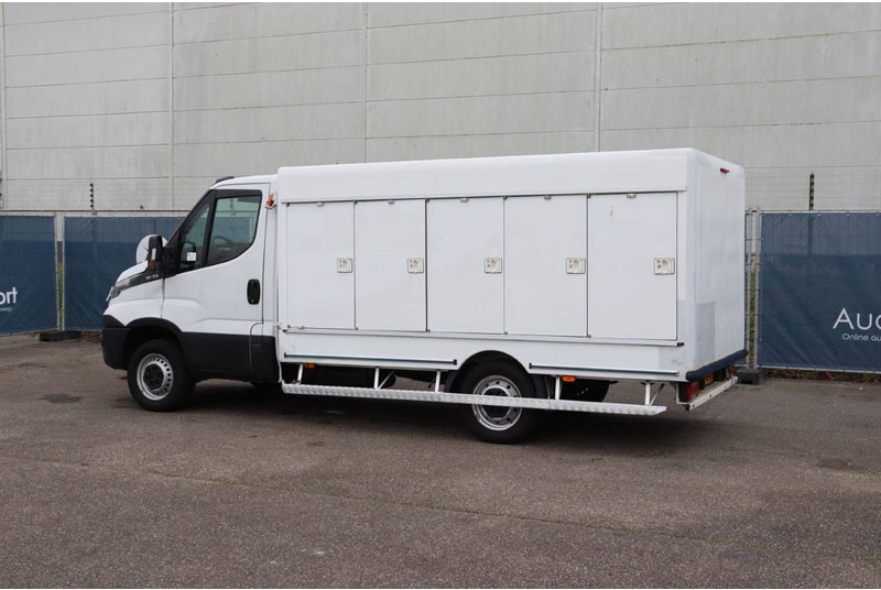 Iveco Daily 35S12 - الشاحنات الصغيرة صندوق مغلق: صور 2 Iveco Daily 35S12 - الشاحنات الصغيرة صندوق مغلق: صور 2