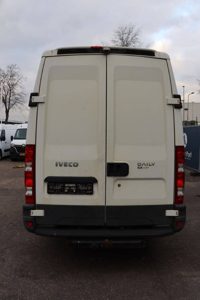 Iveco Daily 35S13 - فان: صور 5 Iveco Daily 35S13 - فان: صور 5