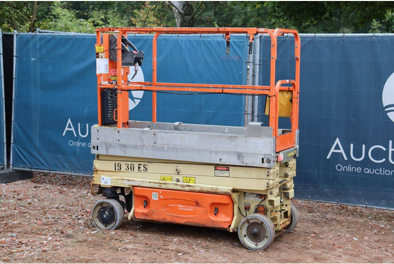 JLG 1930ES - رافعات مقصية: صور 3 JLG 1930ES - رافعات مقصية: صور 3