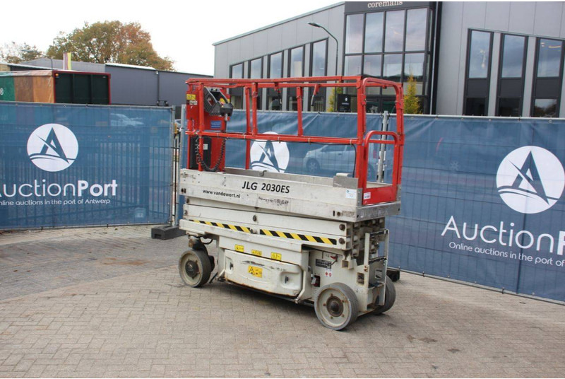 JLG 2030ES - رافعات مقصية: صور 3 JLG 2030ES - رافعات مقصية: صور 3