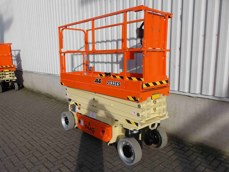 JLG 2032ES - رافعات مقصية: صور 2 JLG 2032ES - رافعات مقصية: صور 2