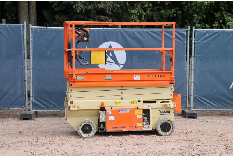JLG R6 - رافعات مقصية: صور 1 JLG R6 - رافعات مقصية: صور 1