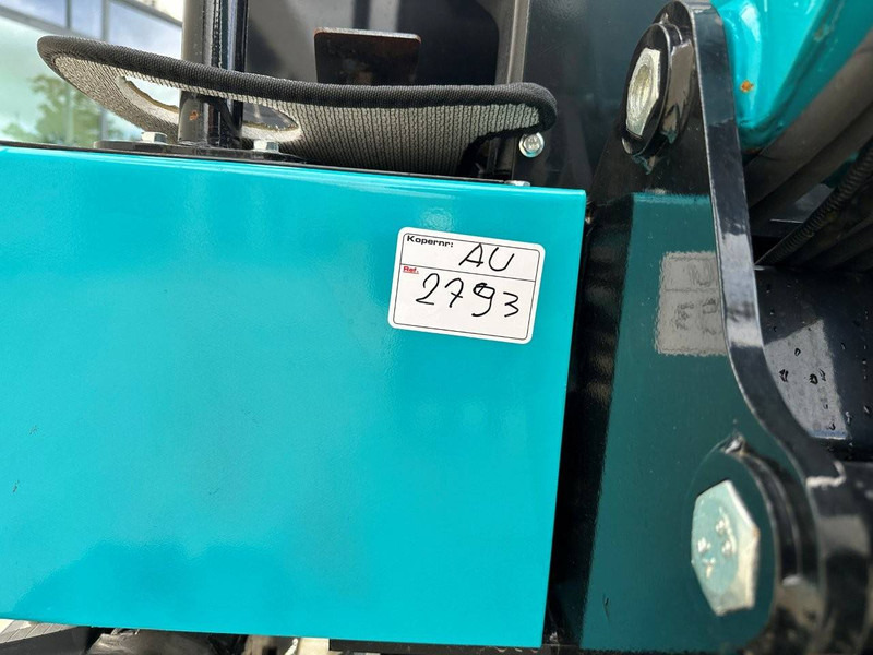 JPC KV12 - حفارة مصغرة: صور 5 JPC KV12 - حفارة مصغرة: صور 5