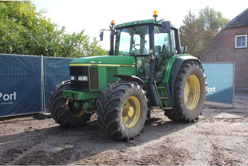 جرار John Deere 6610: صور 8 جرار John Deere 6610: صور 8